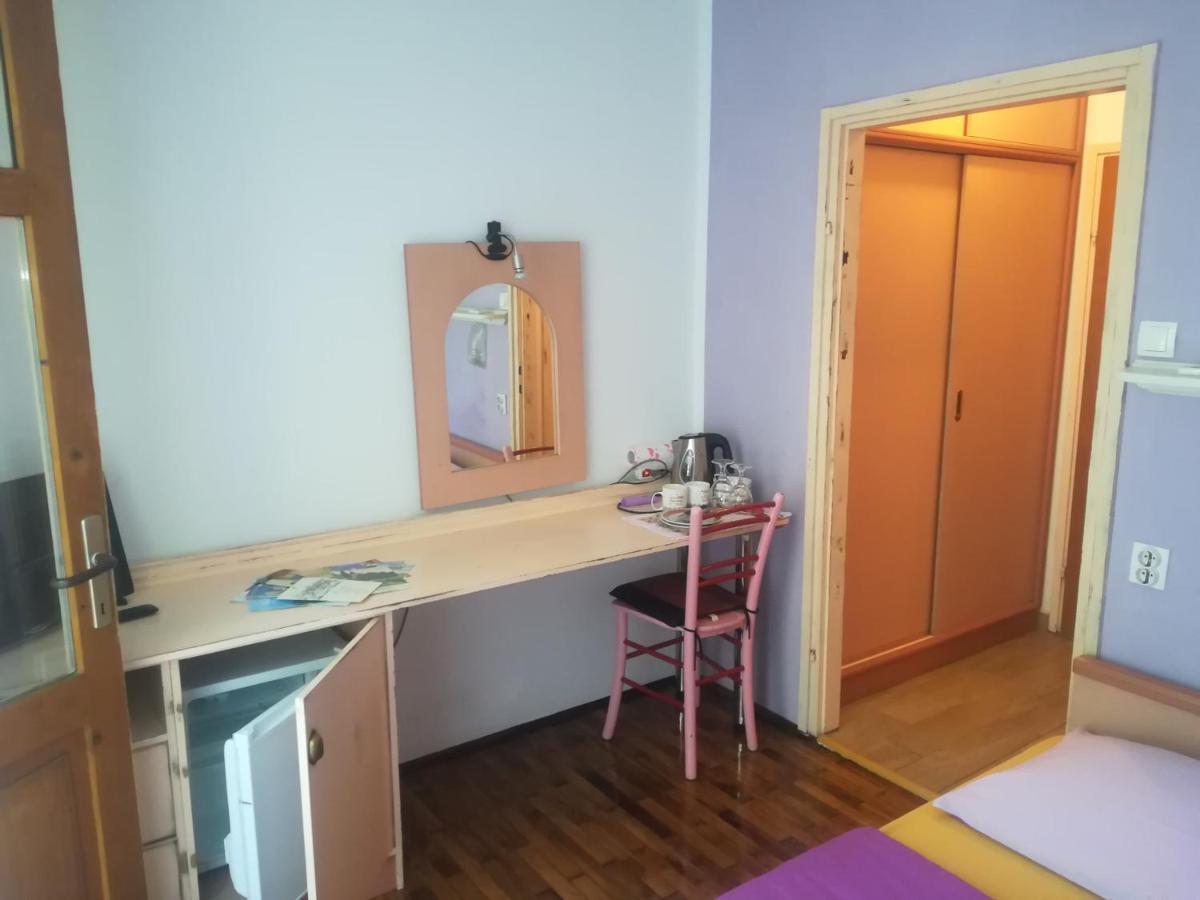 Romantic Room With Balcony Laurana Esterno foto
